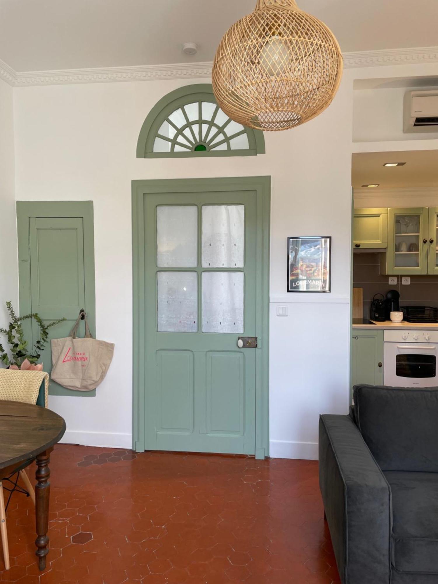 L'Ecrin De Mona Au Coeur De Lourmarin Apartment Ngoại thất bức ảnh